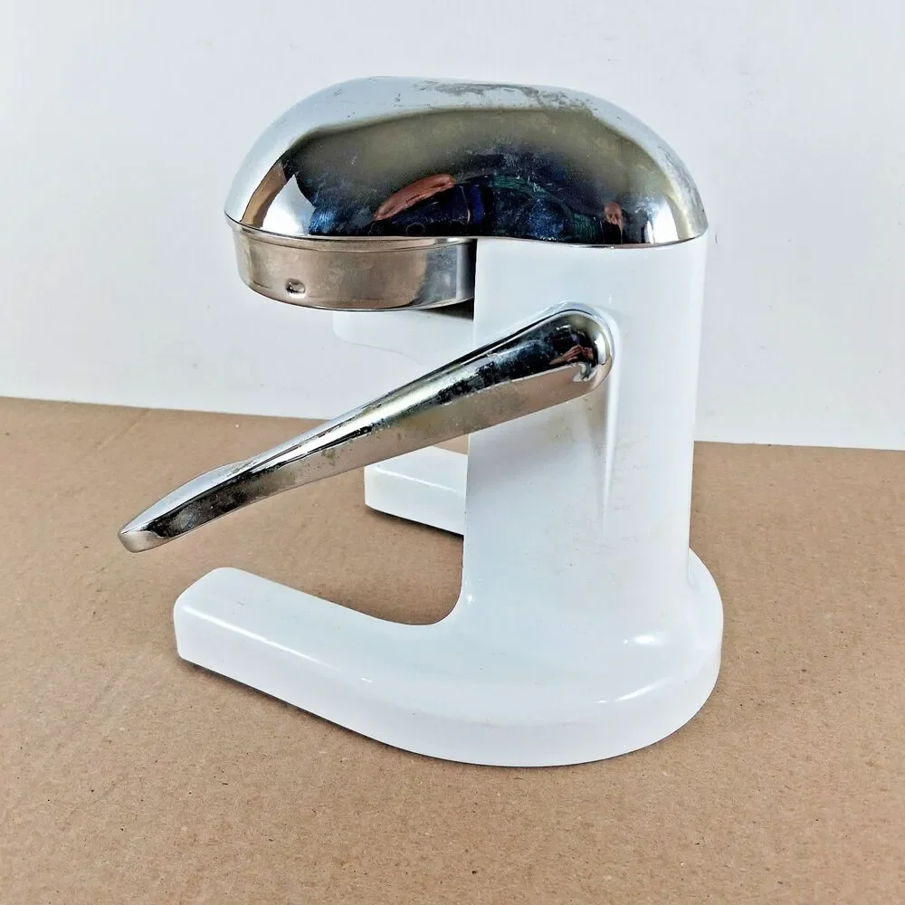 Countertop Ramcon Chrome & White Enamel Manual Citrus Juicer Vintage